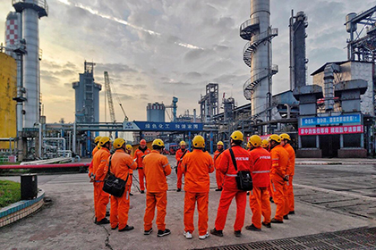 星光奮進路 方圓紅旗耀——弘旭公司十二月攻堅紀實