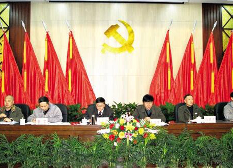 瀘天化召開(kāi)2011年度黨建宣傳思想政治工作 創(chuàng)先爭(zhēng)優(yōu)活動(dòng)總結(jié)表彰會(huì)