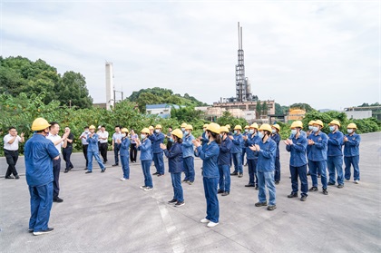 瀘州市委書記楊林興到瀘天化股份公司宣講省第十二次黨代會精神