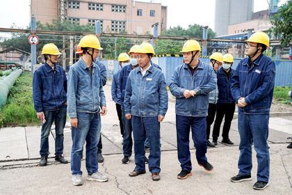 瀘天化股份公司黨委書記、董事長(zhǎng)廖廷君率隊(duì)檢查二十大前安全生產(chǎn)工作
